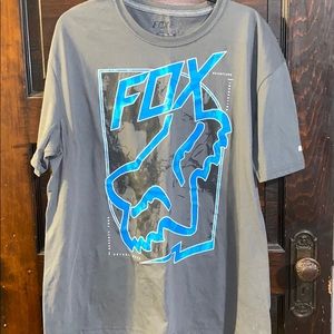 Men’s fox XL T-shirt, like new!